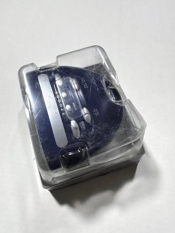 Sharp Traditional Bright Display Extra Loud Alarm Plug In Travel Alarm Clock - Image 3 of 3