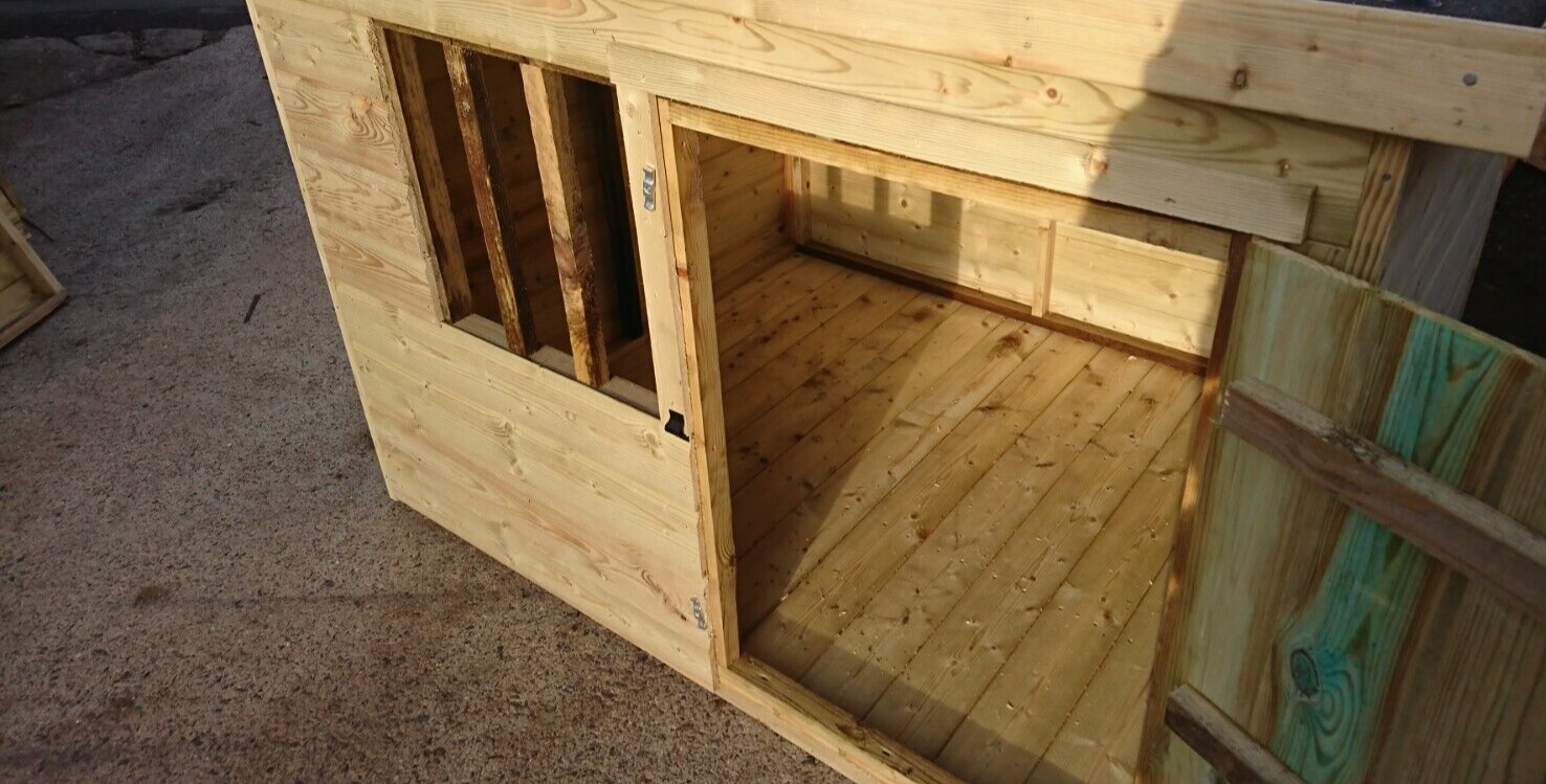 4x4 Wooden Dog Kennel Pressure Treated Fully T&G Tanalised Compact Pet