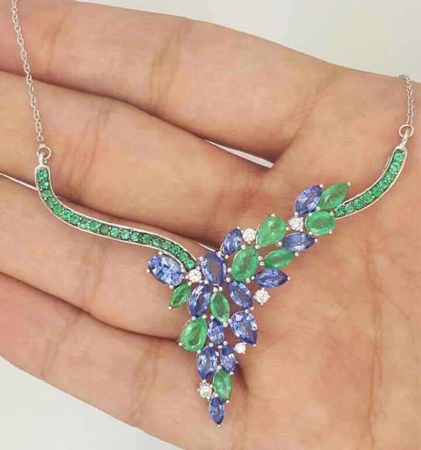 AUTHENTIC LEVIAN 14K WHITE GOLD ROUND DIAMOND TANZANITE EMERALD V SHAPE