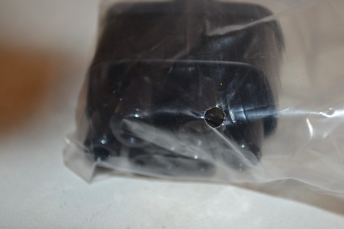 NA 15-50 Adapter 1099344-10-D BLACK - Picture 3 of 3