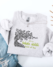 Embroidered Lion King Hakuna Matata sweatshirt