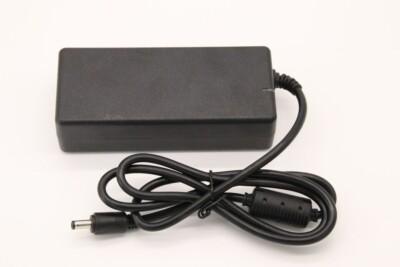 12V 8A Netzteil Trafo LED Ladegerät Power Supply DC 5,5x2,1/2,5mm Schaltnetzteil