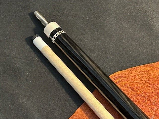 カスタムキュー　マイクスティシー s-l400.jpg