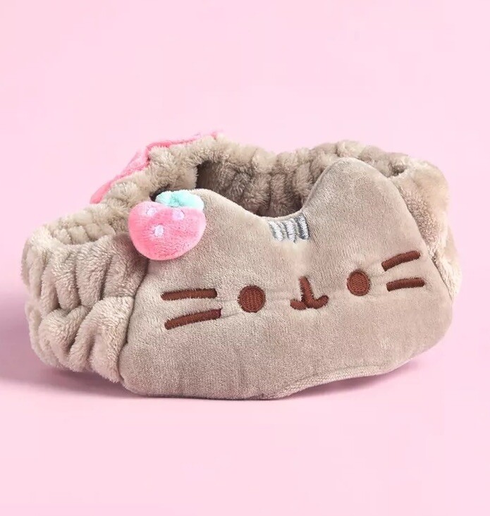 Crème Shop x Pusheen 3D Plush SPA Headband NEW in Package SHIPS