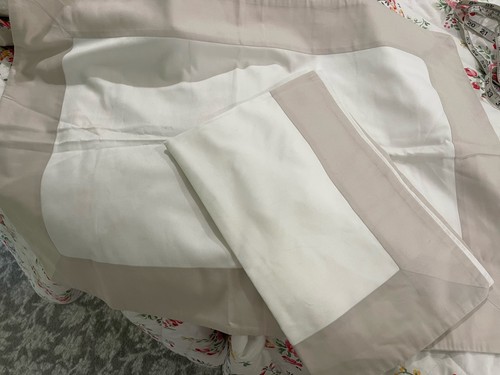 Frette Italy 2pc Standard Shams/Cases** 100% Cotton Soft White 19.5”x28 Pair