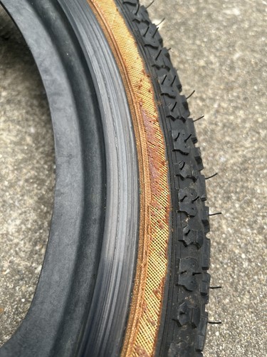 Original Vintage GT BMX FREESTYLE TIRE 20 BLACK Gumwall Compe Performer - Picture 11 of 19