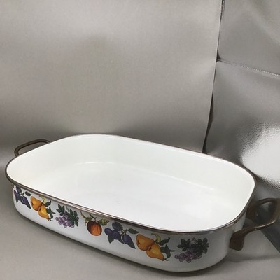 TABLETOPS UNLIMITED 6 QT LASAGNA CASSEROLE PAN ENAMEL WARE FRUIT THEMED 16'' LONG