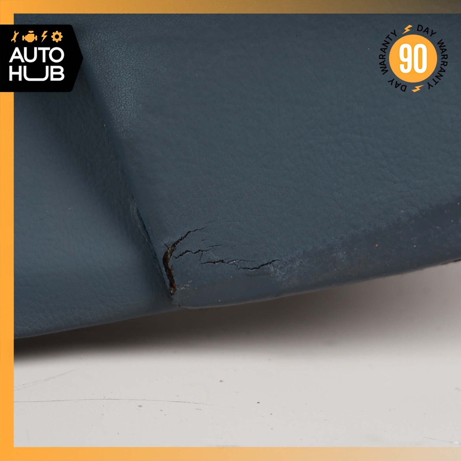 02-07 Maserati Coupe 4200 M138 Rear Under Window Panel Cover Blue 981008415 OEM