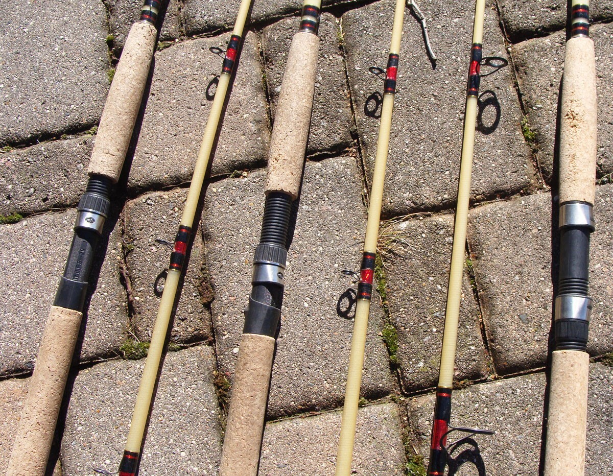 3 PreOwned BERKLEY GLOWSTIK Fishing Rods Medium Heavy 8 Ft eBay