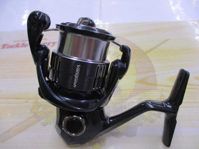 Shimano 19 Vanquish C2000SHG Spinning Reel Used with Box F/S