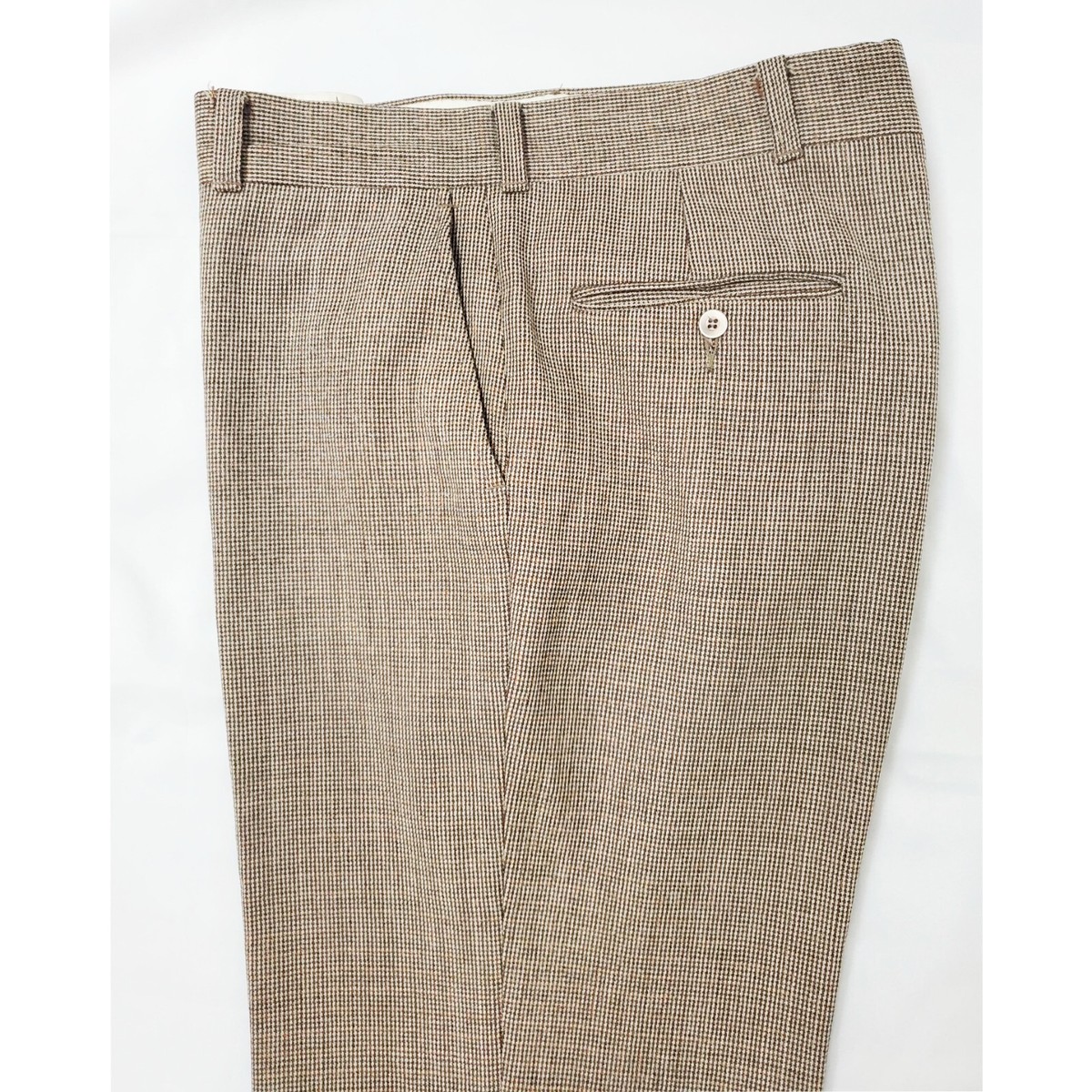 Remarkable Vintage 1960's Brooks Brothers 3-Piece Tweed Suit. 41L