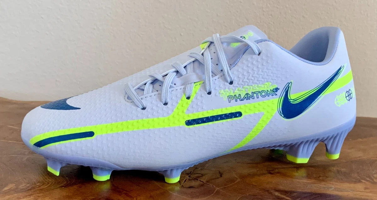 Academy girls soccer cleats sale