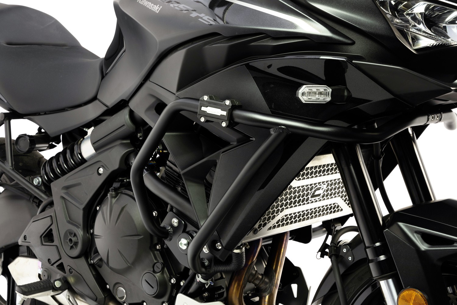 Crash bar de voyage pour Kawasaki Versys 650 idéal pour le road trip et l'aventure