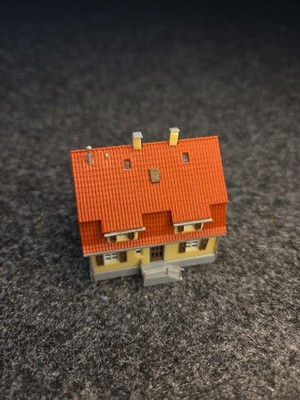 Kibri Z Scale # 36782 Farmhouse  Fully Assembled 
