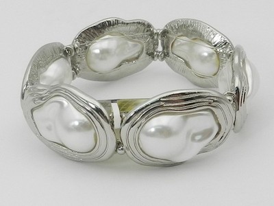 I.N.C. International Concepts Silver-Tone Mother-of-Pearl Stretch Bracelet