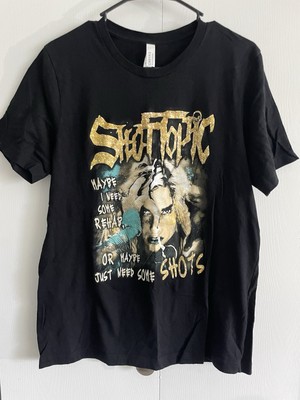 KE$HA Shot Topic Unisex Shirt Size Large *NWT*