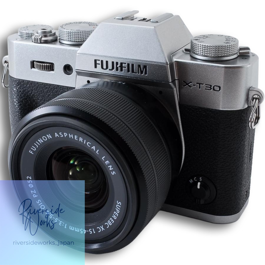 FUJIFILM X-T30 Mirrorless Camera Kit Silver Used with New SD Card