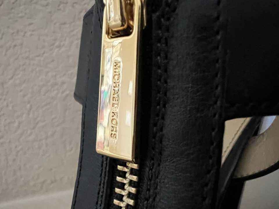 Sandalias Michael Kors Plataforma Cuero Negro Talla 8.5M Cremallera Frontal Tacón Alto Foto 3 de 4