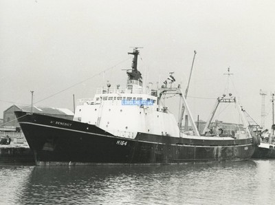 Schiffsarchiv: Rumpf Angelschlepper H.164 Hl. Benedikt - altes Foto (164)