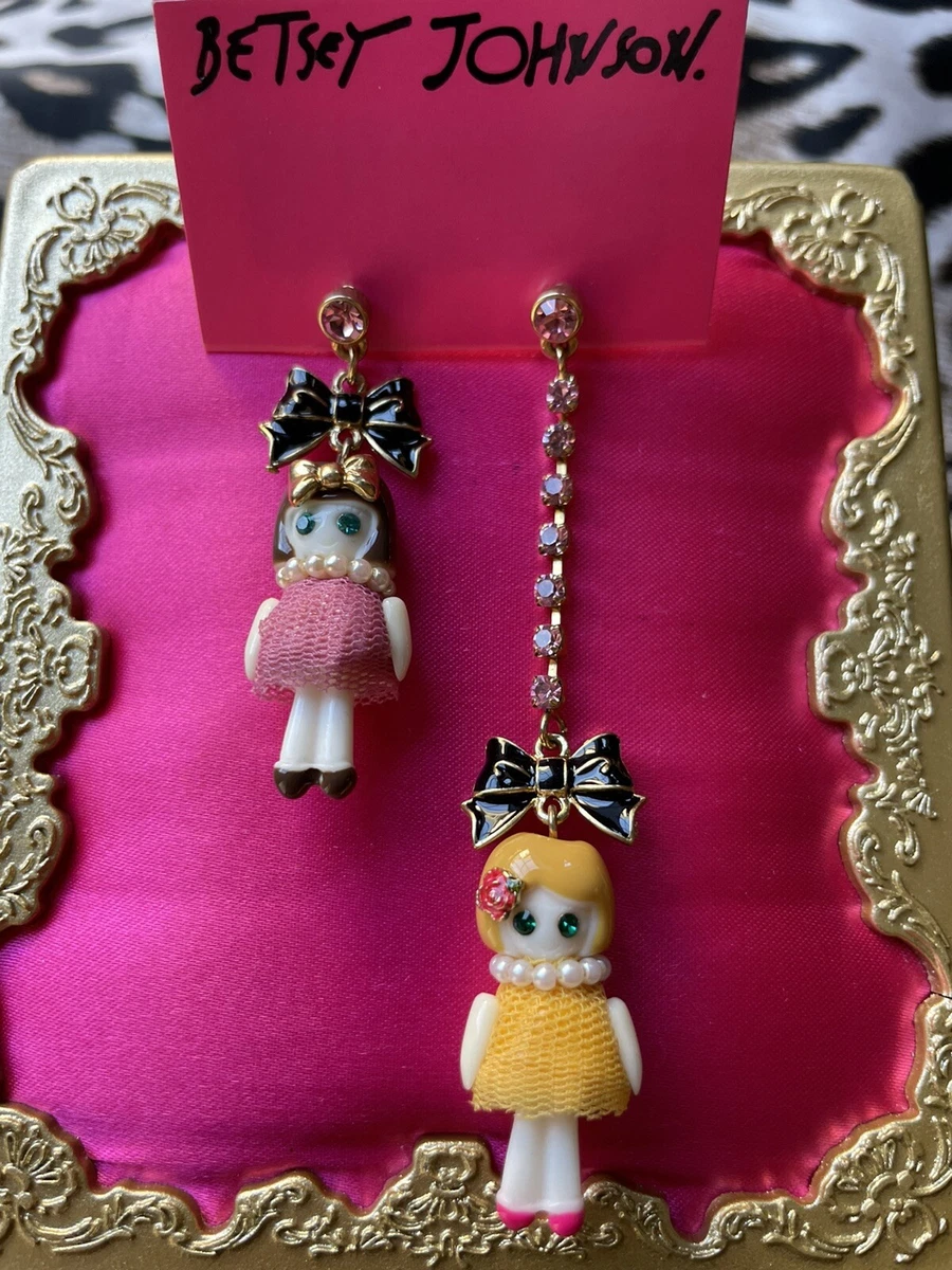 Betsey Johnson Vintage Dollhouse Girl Doll Dolly Bow Mismatch