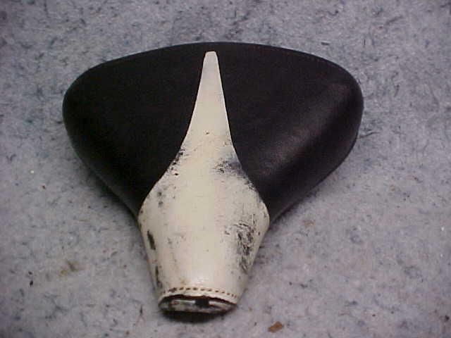 OLD MESINGER BICYCLE SEAT