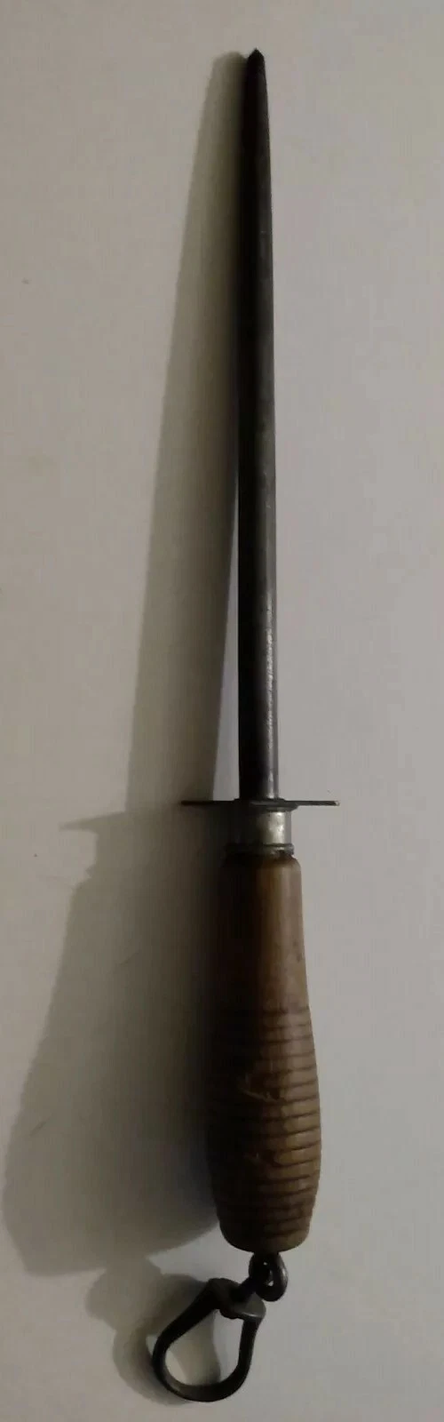 Vintage Russell Green River Works, Honing Rod, Used.
Opens in a new window or tab