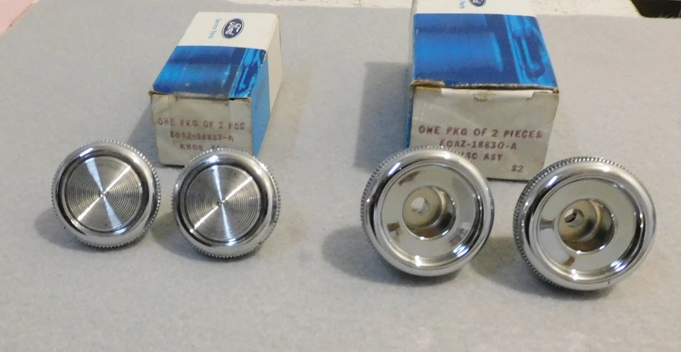 1980-84 Ford LTD Granada Mercury Marquis Monarch NOS RADIO STEREO CONTROL KNOBS - Image 2 of 4