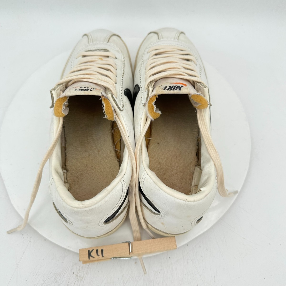 Vintage Nike bruins Men Size 9.5 White Leather Low Top Shoes Made