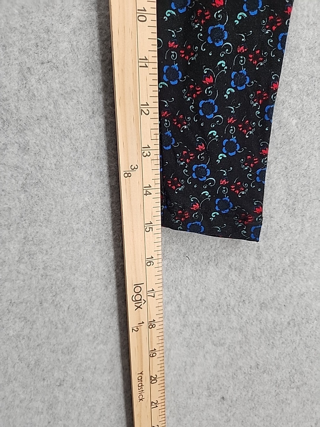 Picture 3 of 6
