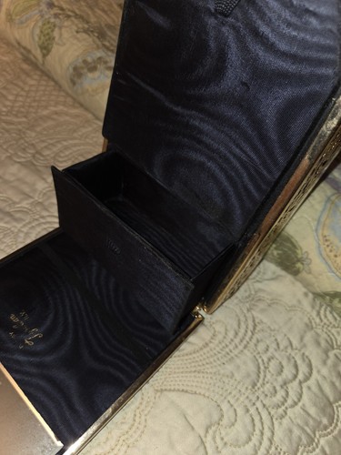 RARE 1940'S TYRLEAN ANTIQUE DARK BLUE BEADED AND BRASS PURSE HANDBAG EXCELLENT - Picture 17 of 19