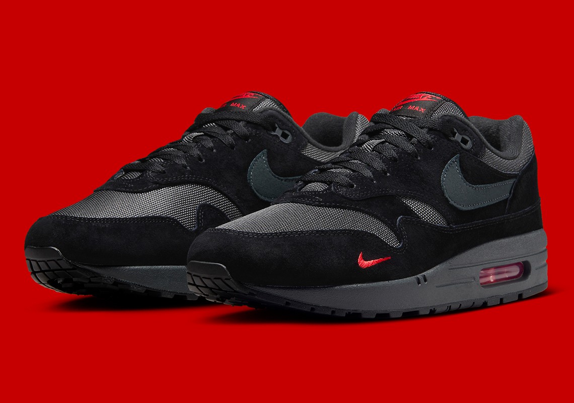 Nike Air Max バスケットシューズ 黒赤 Nike Air Max 1 Bred Black University Red Anthracite FV6910-001 sz
