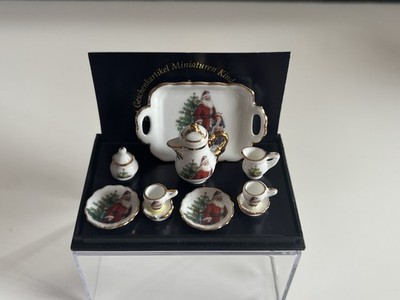Reutter Porzellan Puppenhaus Zubehör 1:12 Kaffeeservice mit Tablett Weihnachten*