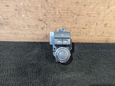 NISSAN NAVARA D40 MK2 RADIO AUDIO STEREO TUNE BEDIENFELD 283955X00C