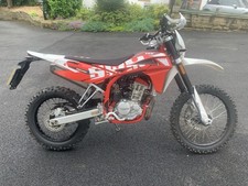 SWM RS125R Motorcycle learner legal green lane commuter trail bike