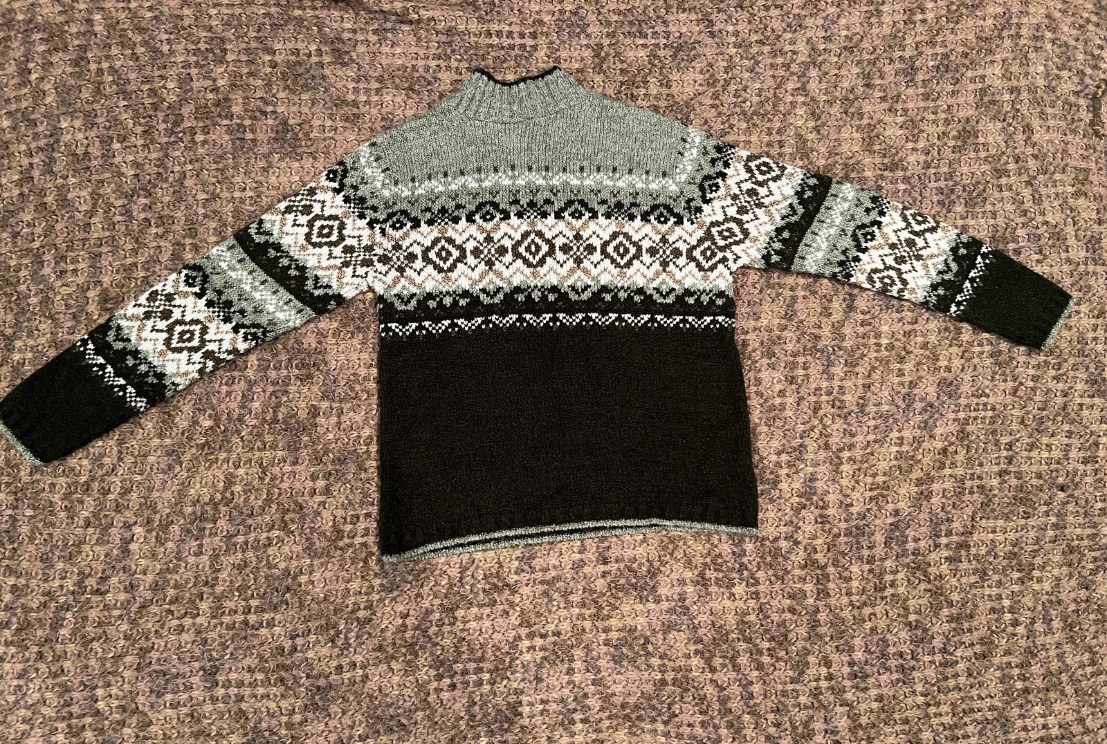 Classic Elements Woman’s Sweater, medium, green p… - image 2