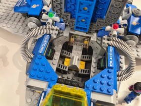 Lego Benny's Spaceship, Spaceship, SPACESHIP! 70816 Lego Movie 100% Complete Set