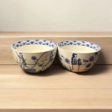 Sharing Moments Monkeys, Delft Blauw porcelain - 2 Bowls