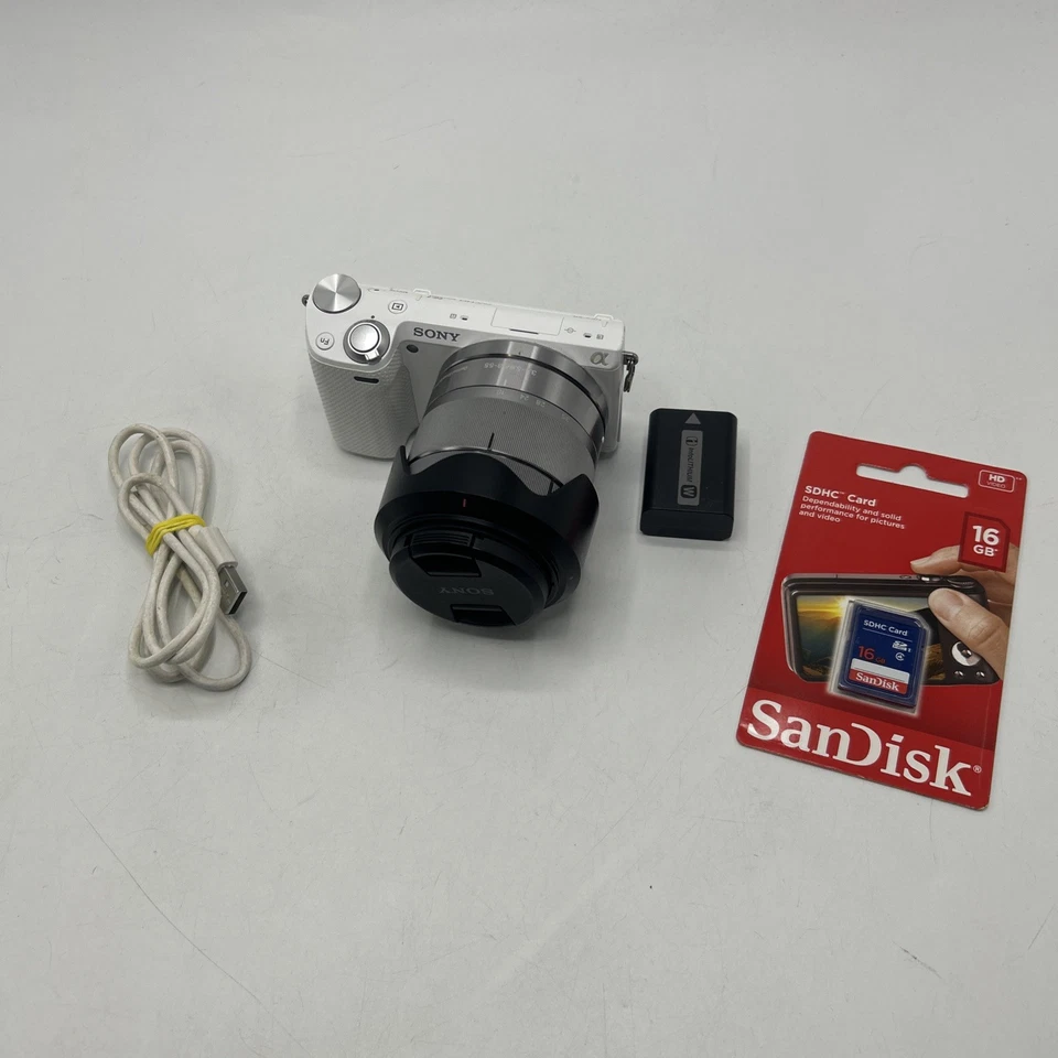 Sony NEX-5R, photo 1 of 5