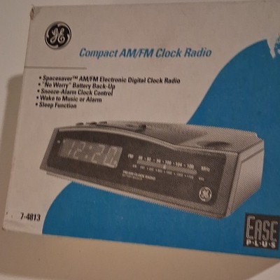 GE 7-4813 Spacesaver Digital AM/FM Clock Radio, Black, Snooze/Sleep, Backup