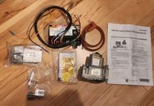 NEW HONEYWELL Y8610U4001 UNIVERSAL INTERMITTENT PILOT IGNITION RETROFIT