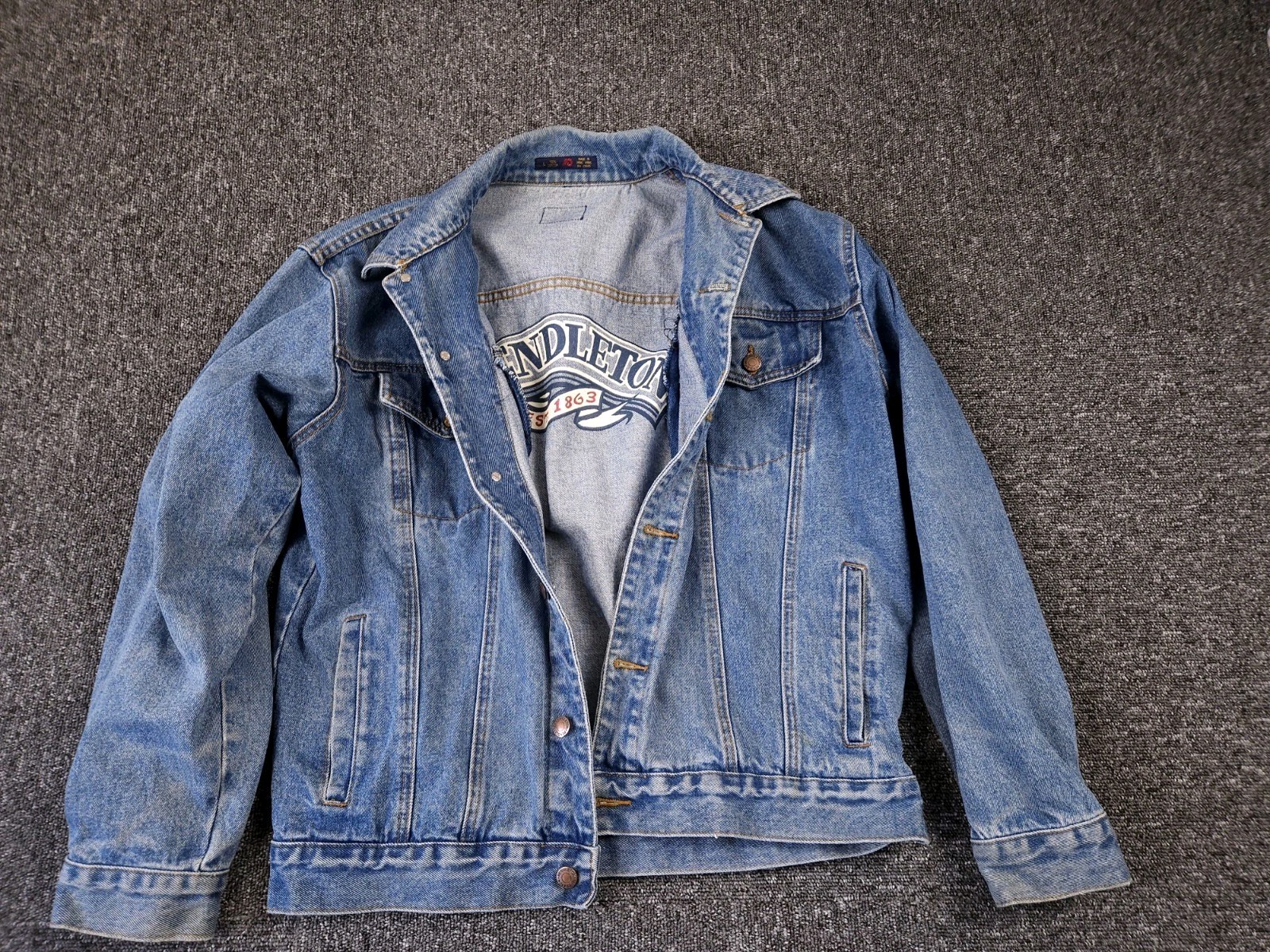 Pendleton Trucker Denim Jacket Men Large Blue Vin… - image 2