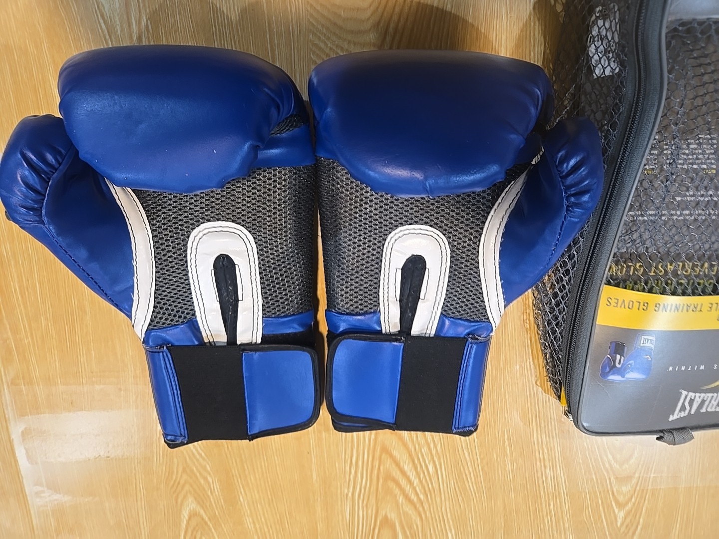 Everlast Advanced Pro Style Training Gloves Tail 12 #2316 L 12 Oz Blue