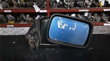 Retroviseur droit (ou coque) BMW 524