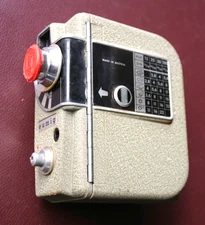 Vintage Eumig (Austria) Electric 8mm Movie Camera w/ Leather Case