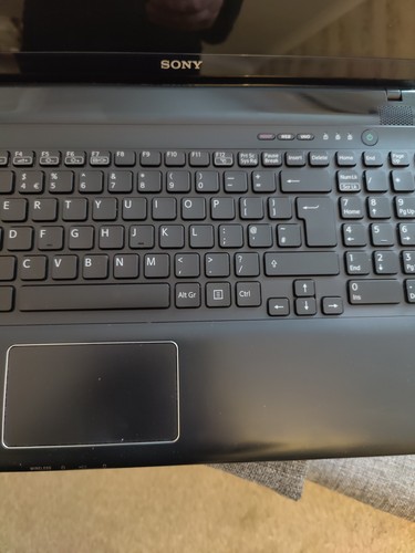 Sony Vaio SVE1513B4E i7-3520M 12GB 1TB SSD Radeon HD7600M 15.6" - Picture 3 of 20