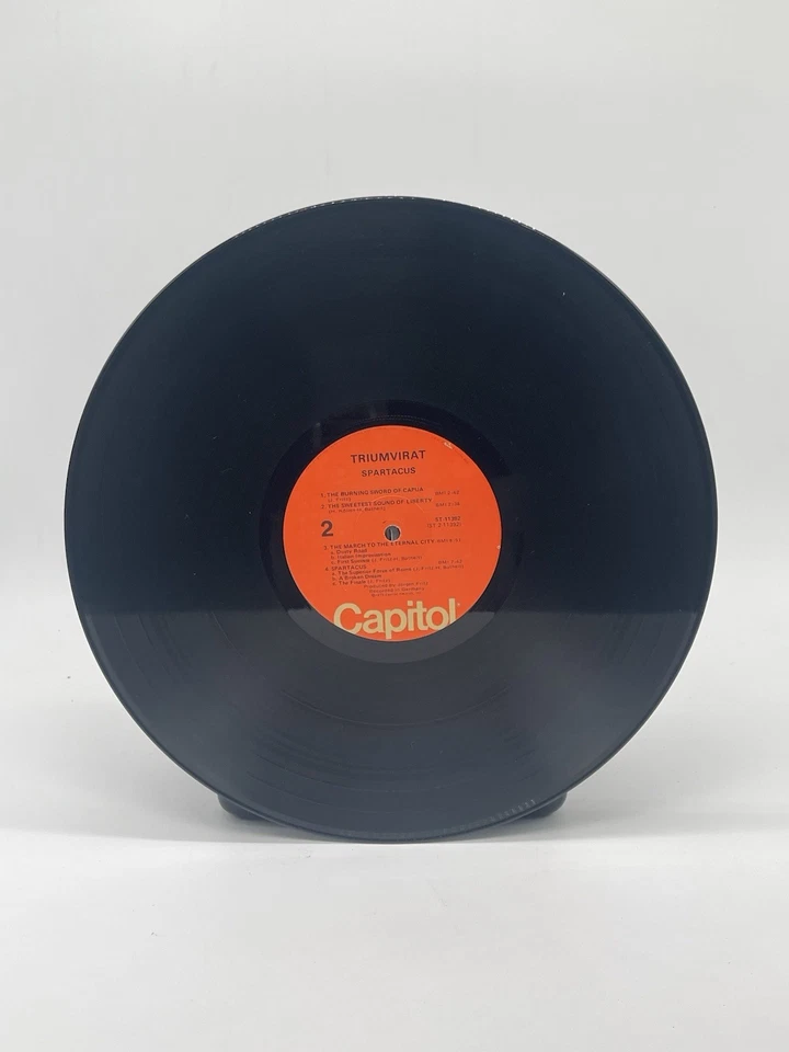TRIUMVIRAT SPARTACUS 12" LP VG+ VINYL RECORD CAPITOL 1975 - Image 4 of 4