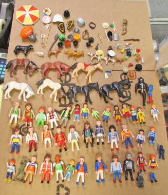 Playmobil Toys Lot of 75+ items, figures, animals, pieces parts fun