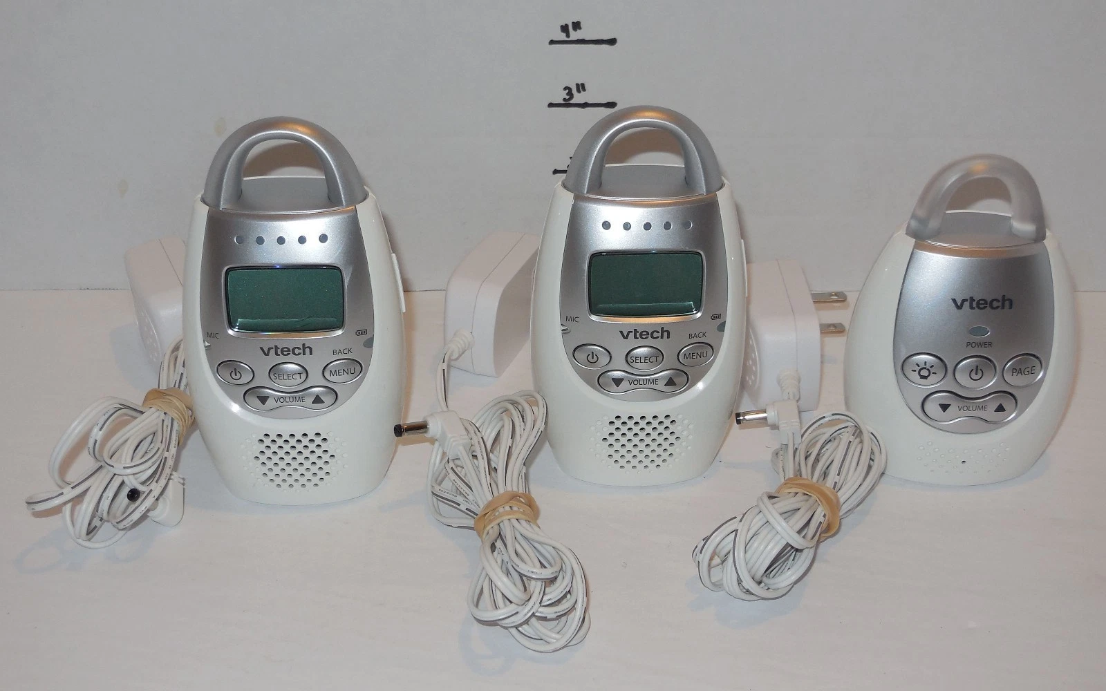 VTech DM221-2 Safe Sound Digital Audio Baby Monitor with Two Parent Units