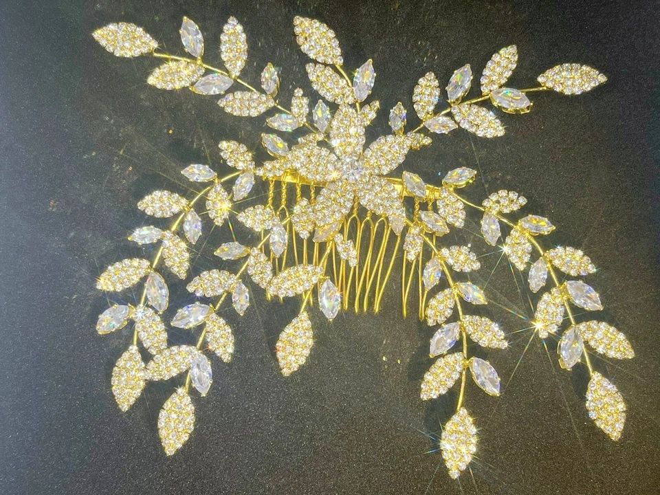 Crystal Bridal hair comb,gold Large Wedding Hair Comb, Handmade Wedding Comb - Image 4 of 4