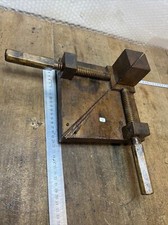 Ancien Outil Presse Étau à